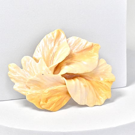 Broșe - Narru- Brosa handmade din lut polimeric si rasina