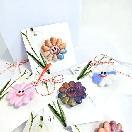 Mărțișoare - Mărțișor Floare zâmbitoare