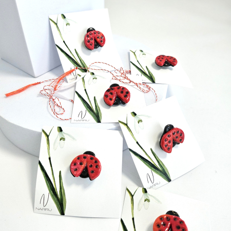 Mărțișoare - Mărțișor Gărgăriță