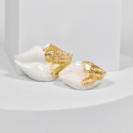 Broșe - Narru- Brosa handmade din lut polimeric si rasina