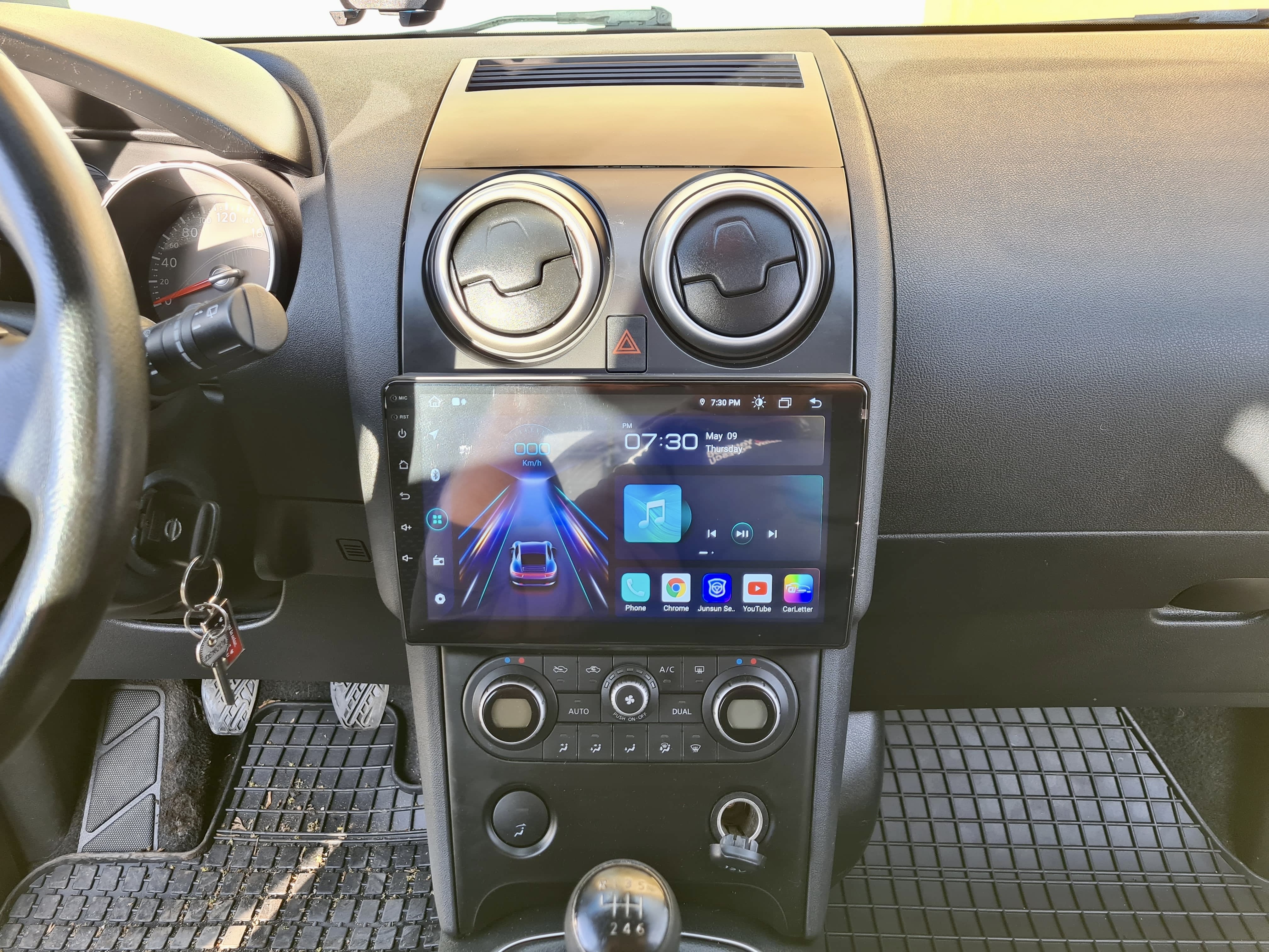 Nissan Qashqai J10 - De la radio clasic la o navigatie cu carplay si android auto