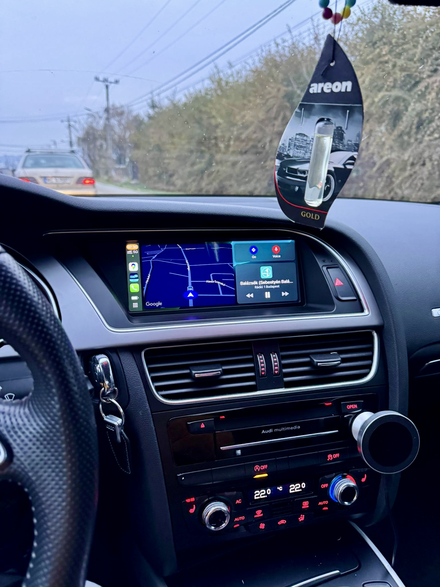 Audi A5 - Waze și CarPlay fără să pierzi meniul MMI!