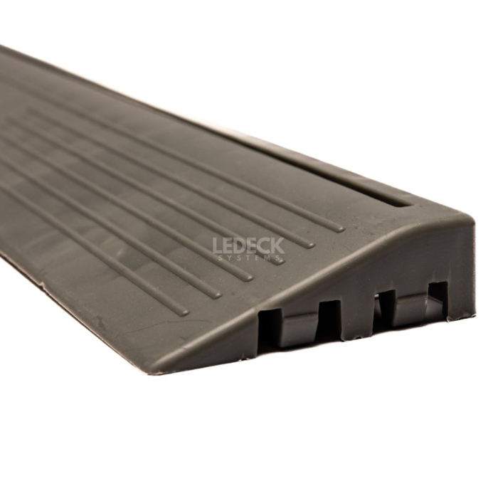 Rampa laterală cu prindere exterioară (mama) – Pardoseala Modulara Plastic PP – GRI [2]