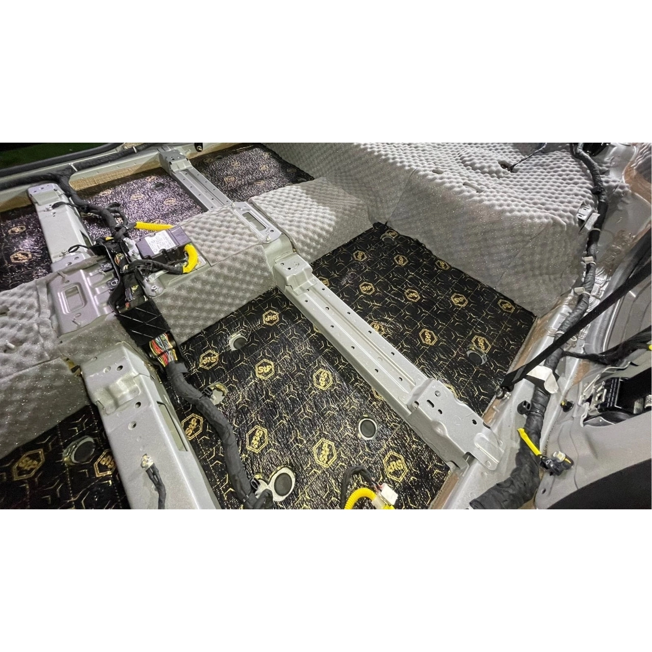 Insonorizant auto Premium STP Accent 6mm, 375x500mm, Foaie [2]