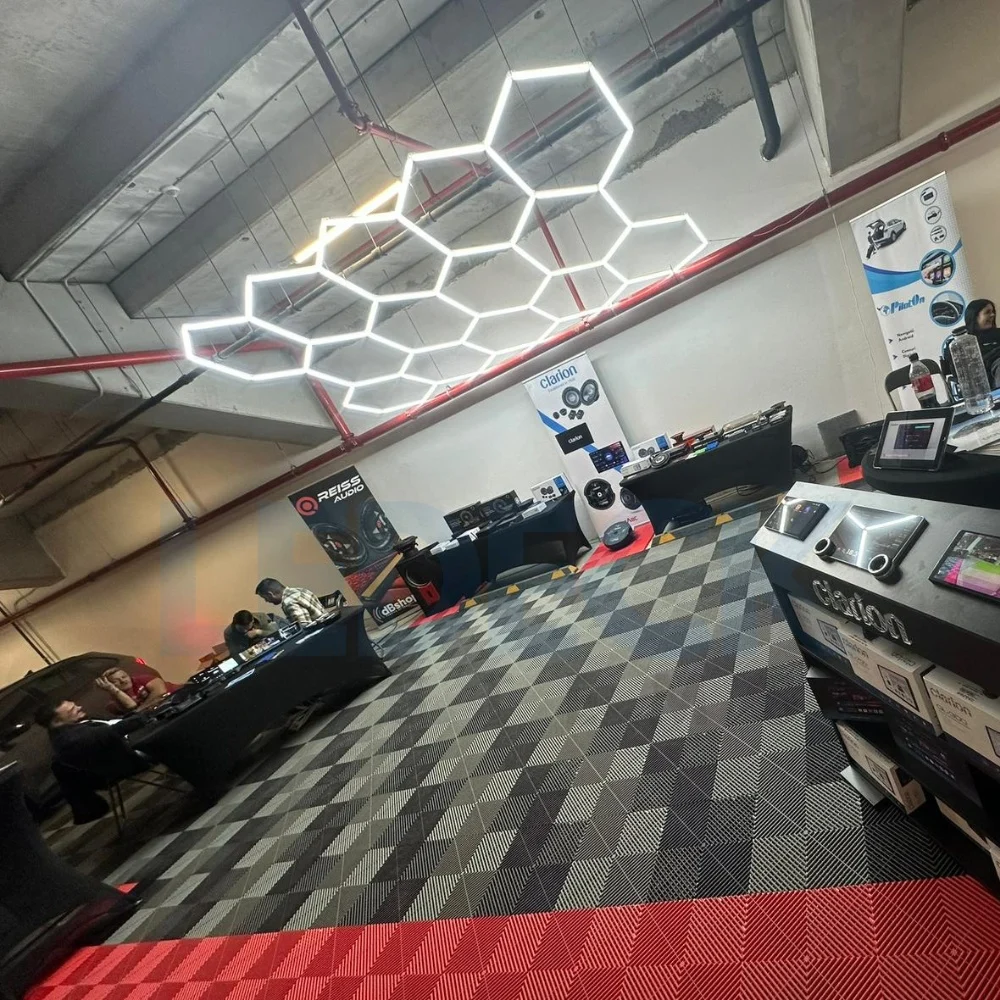 Lumină LED Hexagonală – 14 Module + Rama 484x243CM - Garaj, Dormitor, Cameră Gaming, Spații Private [4]