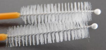 Accesorii endoscopie - Perie de curatare dublu capat 1.8X1800mm - unica folosinta