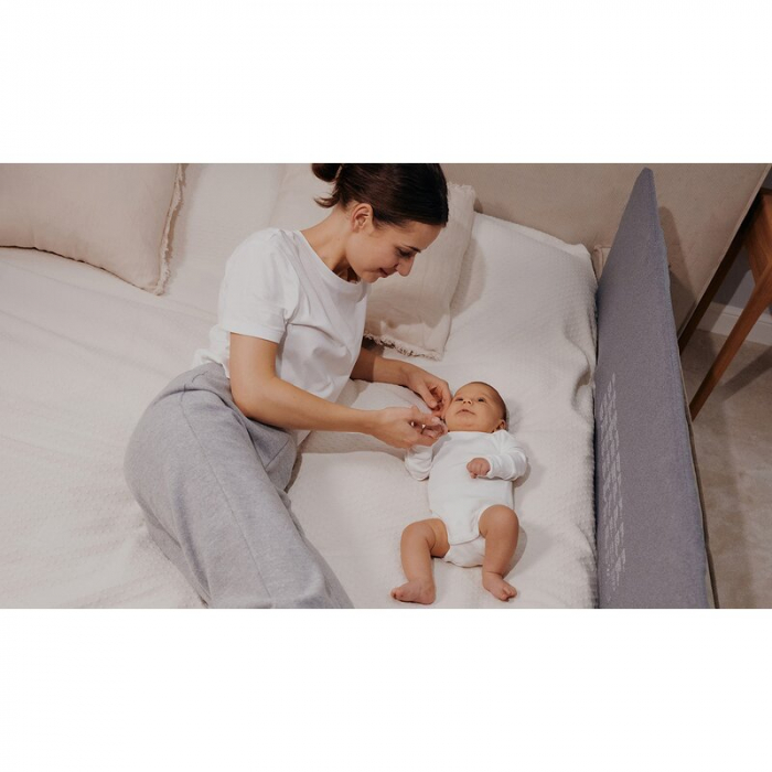 Bariera de protectie pentru pat, Lionelo, Lora XL, Pliabila, Sistem de blocare StandSafe, Geanta de transport inclusa, 150x46 cm, Conform cu BS 7972:2001+A1:2009, Bej [26]