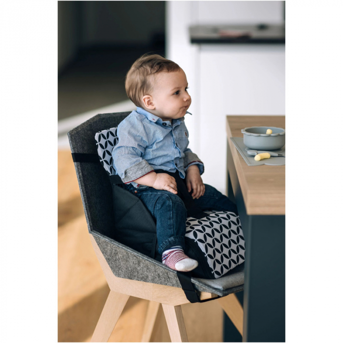 Inaltator scaun masa portabil 2 in 1, Fold and Go, FreeON, Black and White [6]