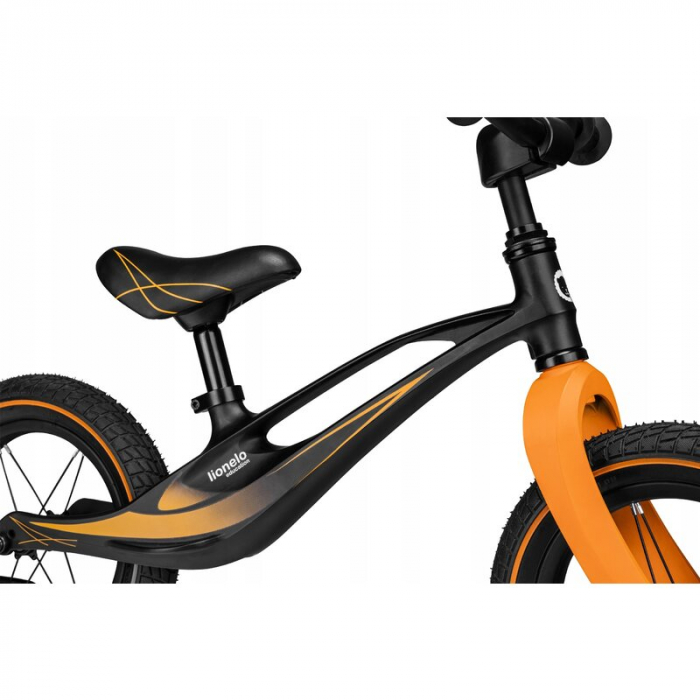 Lionelo - Bicicleta usoara Bart Air, Fara pedale, Cu roti gonflabile, Cu cadru din magneziu, Cu ghidon si sa reglabile, Greutate 3.8 Kg, 12 inch, Conform cu standardul european de securitate EN71, Neg [4]
