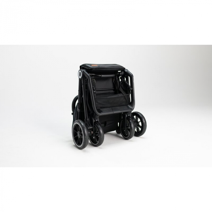 Lionelo - Carucior sport Cloe, De la nastere, Cu accesorii, Cadru din aluminiu, 0-22 kg, Usor, Pliabil cu o singura mana, Ideal pentru toate tipurile de suprafete, Bej [43]