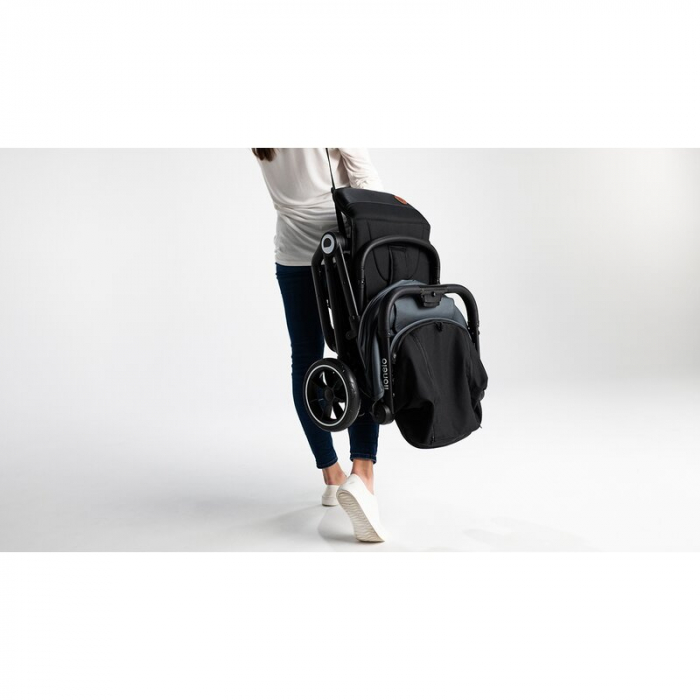 Lionelo - Carucior sport Cloe, De la nastere, Cu accesorii, Cadru din aluminiu, 0-22 kg, Usor, Pliabil cu o singura mana, Ideal pentru toate tipurile de suprafete, Bej [38]