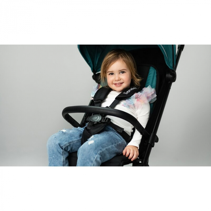 Lionelo - Carucior sport Cloe, De la nastere, Cu accesorii, Cadru din aluminiu, 0-22 kg, Usor, Pliabil cu o singura mana, Ideal pentru toate tipurile de suprafete, Bej [46]