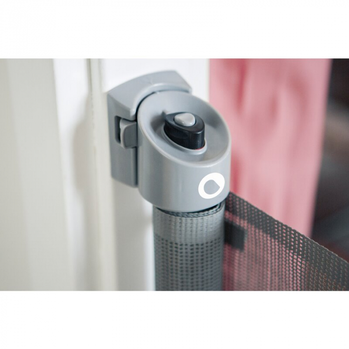 Lionelo - Poarta de siguranta cu suruburi Tulia , Textila, Retractabila din Poliester, 140 cm, Conform cu standardul european de securitate EN1930, Negru [7]