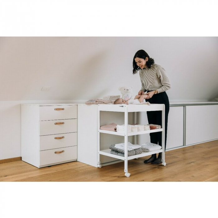 Masuta de infasat, FreeON, Mila, Din lemn, Cu 4 roti pentru transport facil, Cu 3 suprafete de depozitare, 76x54x86 cm, White [9]