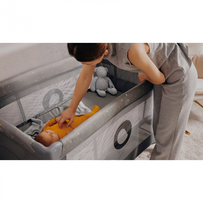 Patut pliant, Lionelo, Stefi Plus, Cu doua nivele, Cu intrare laterala cu fermoar, 2 roti, 120 x 60 cm, Conform cu standardul european de securitate EN 716, Bej [25]