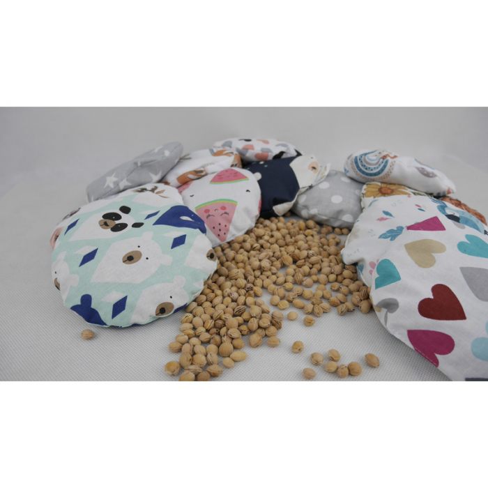 Pernuta anticolici umpluta cu samburi de cirese, Cu husa din bumbac, Diametru 14 cm, Pastel Hearts [9]