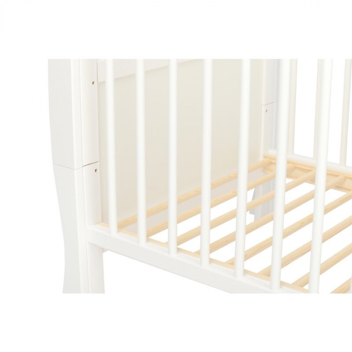 Qmini - Patut din lemn Julia 120x60 cm, multifunctional, cu sertar, Cu sina speciala pentru dentitie, EN716-1, EN716-2, Alb + Saltea 12 cm [13]
