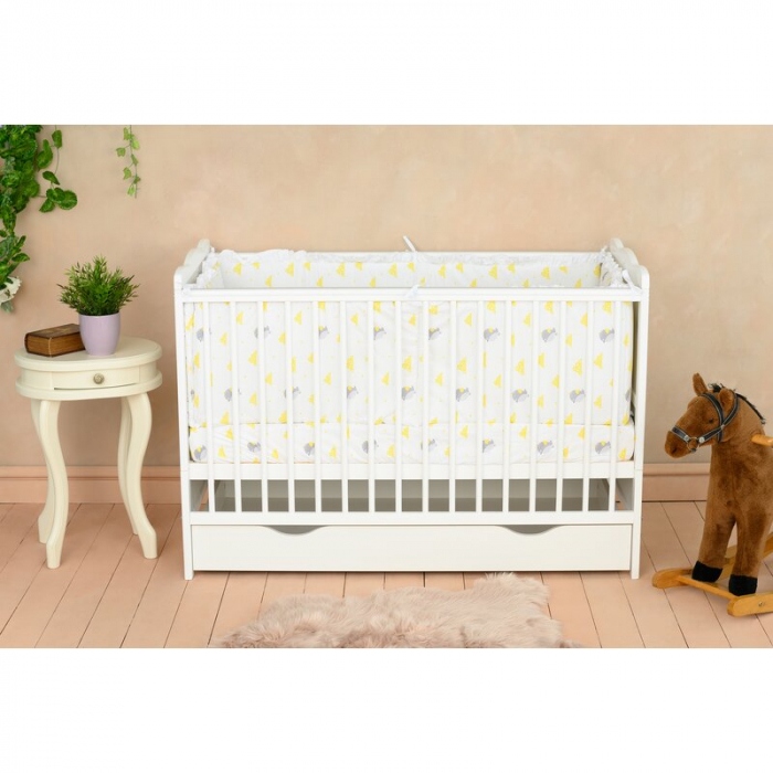 Qmini - Patut din lemn Julia 120x60 cm, multifunctional, cu sertar, Cu sina speciala pentru dentitie, EN716-1, EN716-2, Alb + Saltea 12 cm [1]