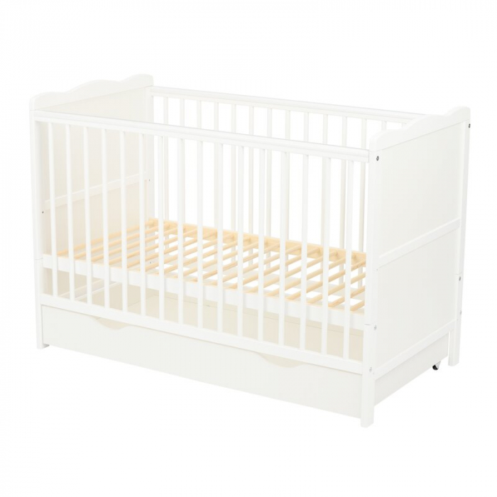 Qmini - Patut din lemn Julia 120x60 cm, multifunctional, cu sertar, Cu sina speciala pentru dentitie, EN716-1, EN716-2, Alb + Saltea 12 cm [9]