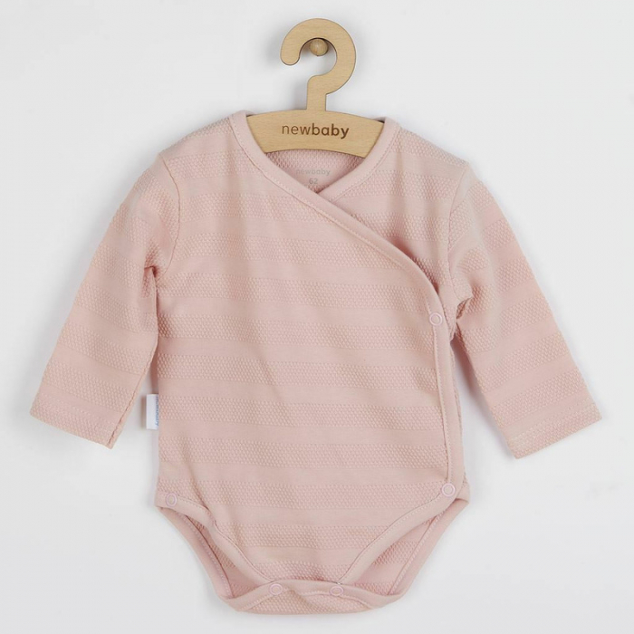 Set 7 piese: body cu maneca lunga, bluza, pantalonasi cu botosei, salopeta fara maneci, caciulita, manusi, botosei, Marime 56, Din bumbac 100%, New Baby, I am Pink [5]