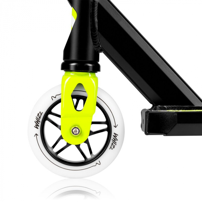 Trotineta, Lionelo, Whizz, Pentru Acrobatii, Rulmenti ABEC-9, Sistemul de compresie IHC 9, 20 - 100 kg, Conform cu standardul european de securitate EN14619, Verde/Negru [7]