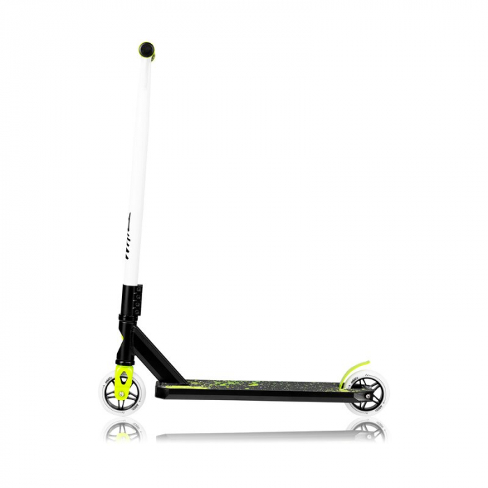 Trotineta, Lionelo, Whizz, Pentru Acrobatii, Rulmenti ABEC-9, Sistemul de compresie IHC 9, 20 - 100 kg, Conform cu standardul european de securitate EN14619, Verde/Negru [3]