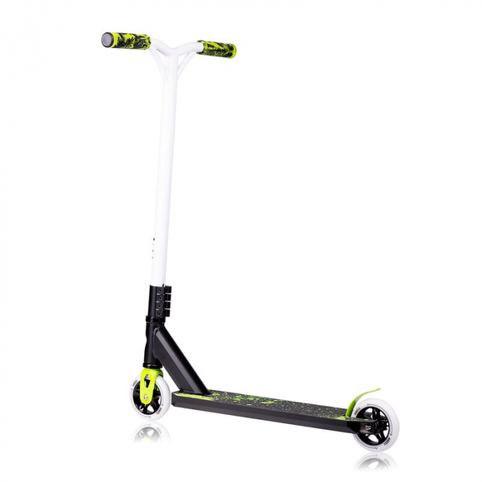 Trotineta, Lionelo, Whizz, Pentru Acrobatii, Rulmenti ABEC-9, Sistemul de compresie IHC 9, 20 - 100 kg, Conform cu standardul european de securitate EN14619, Verde/Negru [4]