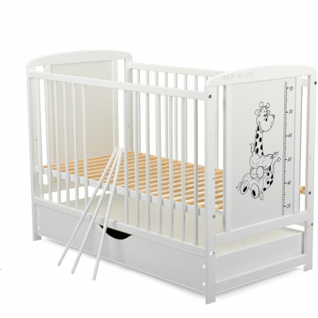 Patuturi din lemn - Patut din lemn pin si mdf Timmi Girafa 120x60 cm, Cu sertar cu capac, alb