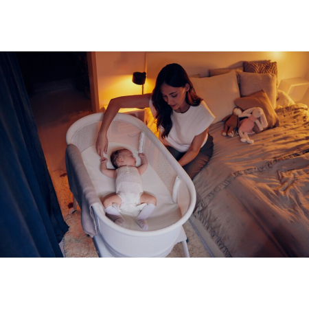 Patut balansoar, Lionelo, Coral, Cu landou ergonomic detasabil, Functie de balansare integrata, Functie de cantar, Sunete si cantece de leagan, Cu roti, Panou tactil sau telecomanda, 0-9 kg, EN 1130:2 [35]