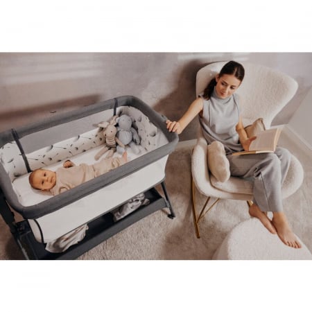 Patut co-sleeper, Lionelo, Leonie Plus, Pliabil, Cu sistem de leganare, Cu setare unghiulara, Reglabil in 6 pozitii pe inaltime, Conform cu standardele europeane de securitate EN1130 si EN16890, Bej [35]