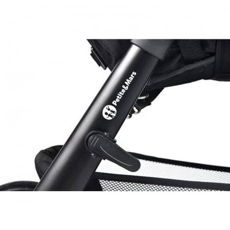 Petite&Mars - Carucior sport, Street+ Air, Include capotina impermeabila Editie limitata, Cu fereastra, husa picioare, cos de bagaje, Cu roti gonflabile, Centura de siguranta in 5 puncte, Pana la 25 k [14]