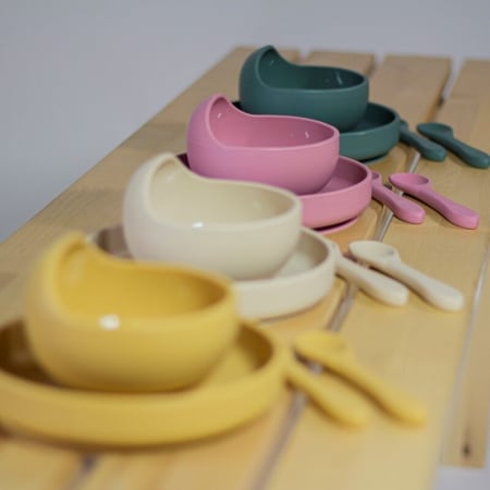Petite&Mars - Set de hranire, Cu farfurie, Bol si tacamuri, Din silicon fara BFA, Roz [7]
