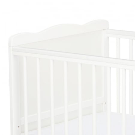 Qmini - Patut din lemn Julia 120x60 cm, multifunctional, cu sertar, Cu sina speciala pentru dentitie, EN716-1, EN716-2, Alb + Saltea 8 cm [10]