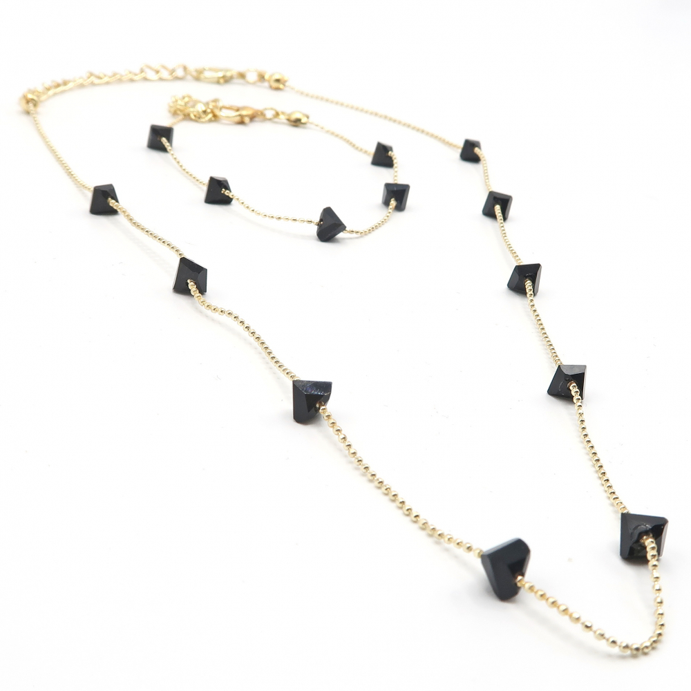 Set Bijuterii Colier si Bratara, Auriu, Decorate cu Cristale Negre Love, Cutie eleganta inclusa – Rafinament si Stralucire [3]