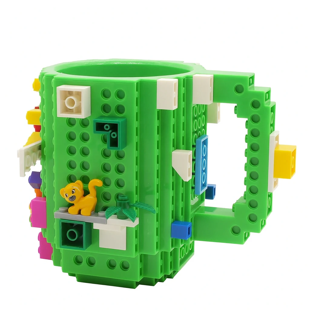 Casa, Gradina & Bricolaj - Cană Build-on cu Piese Lego – Funny DIY Mug Cadou Copii & Adulți, Verde