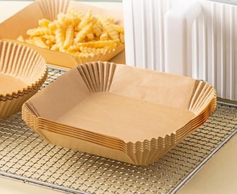 Set 100 hartii de copt pentru air fryer, Termorezistent, in suport de plastic cu capac  20 x 20 x 4.5 cm, patrat [4]