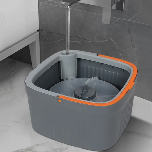 Set mop rotativ 360° cu găleată dublă, separare apă curată de murdară, sistem centrifug și 4 rezerve – NEXT TREND [2]