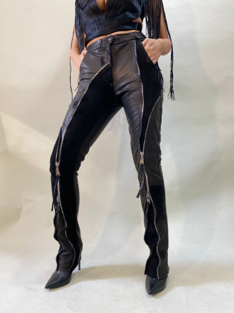 Pantalon negru din piele naturala accesorizat cu fermoare masive [4]