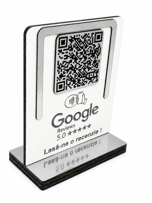 Stand WiFi din lemn personalizat cu QR Code [2]