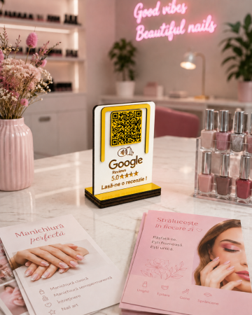 Stand WiFi din lemn personalizat cu QR Code [2]
