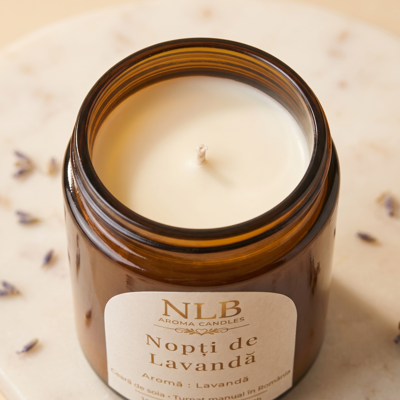 Lumânare Parfumată din Ceară de Soia "Nopți de Lavandă" - Lavandă, 140g [4]