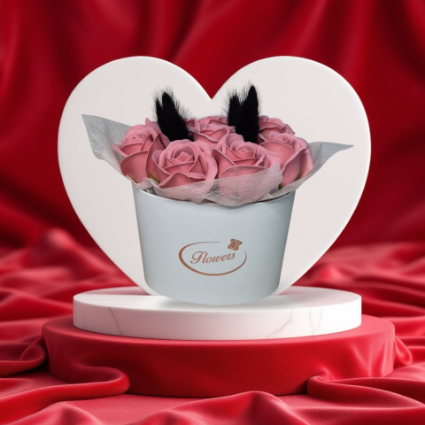 Blush Pink – Cadou elegant cu 9 trandafiri roz din flori de săpun, cutie albă [2]