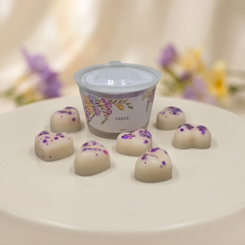 Toate Produsele - Inimioare Ceară Soia Parfumate Aromaterapie - Frezie 40g