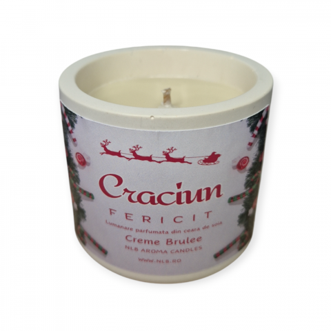 Cadouri - Lumânare parfumată handmade din ceară de soia Creme Brulee, aromă dulce Craciun 130g