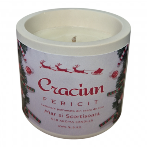 Cadouri - Lumânare parfumată handmade din ceară de soia Măr și Scorțișoară, aroma tradițională de Crăciun 130 g