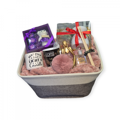 Cadouri pentru Ziua Îndrăgostiților - Set Aromaterapie Relax Box Ceară Parfumată din Soia, Lumânare, Vas Aromaterapie și Accesorii Cadou