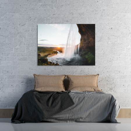 NATURE - Seljalandsfoss Waterfall