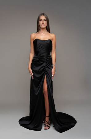 Rochii din organza - Rochie de seara lunga din satin cu crapatura, neagra