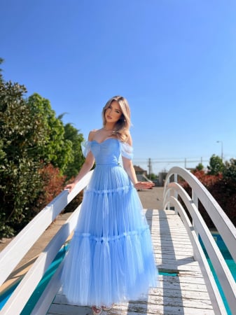 Rochii din tulle - Rochie midi din tul fin cu bretelute pe umeri