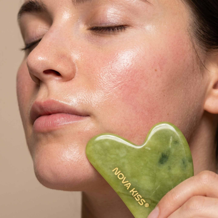 Gua Sha Piatra din Jad Natural NOVA KISS® pentru Masaj Facial, Efect Antirid, Piatra Jad Verde [5]